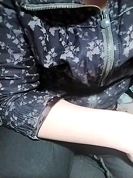 ngoclothingoc9en online show from March 18, 2025, 2:47 am