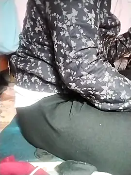 ngoclothingoc9en online show from March 19, 2025, 11:57 pm