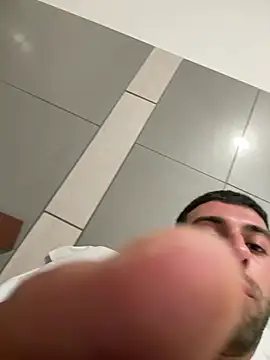 Enzoblood1 online show from June 22, 2026, 7:33 pm