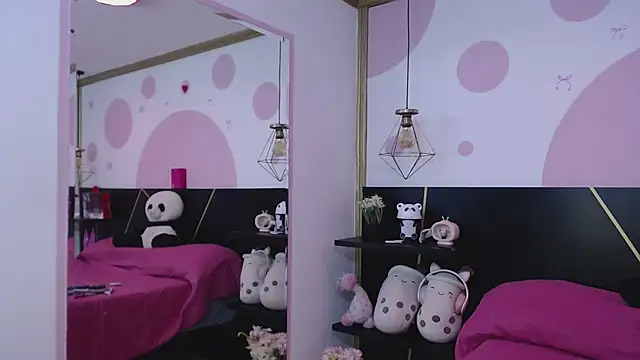 DanniAbbey online show from October 8, 2025, 11:30 am