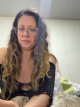 miss hanna07 online show from December 17, 2025, 10:21 am