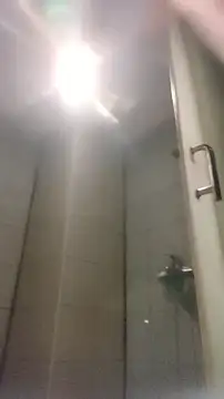 Snapshot of YuHsuant chatting on December 4, 2025, 7:00 pm YuHsuant online show from December 4, 2025, 7:00 pm