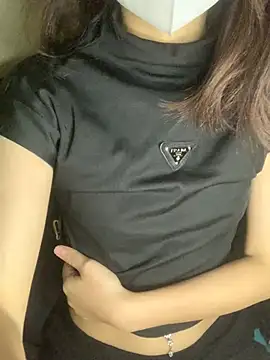 Snapshot of YEESE199 chatting on January 15, 2025, 3:18 pm YEESE199 online show from January 15, 2025, 3:18 pm