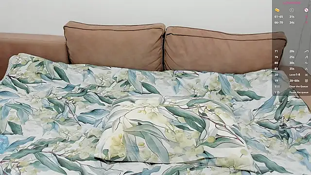 1lindsey1 online show from April 11, 2026, 6:07 am