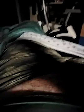 Nikart83 online show from January 14, 2026, 2:17 am