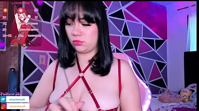 Snapshot of arisantana chatting on November 12, 2025, 9:14 pm arisantana online show from November 12, 2025, 9:14 pm