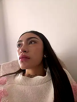 Effy Bonny online show from October 18, 2025, 8:42 pm