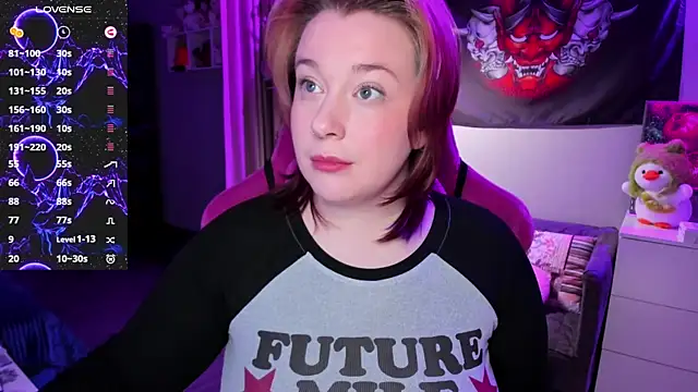 gitera  online show from October 27, 2025, 10:47 pm