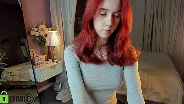 Snapshot of Dearly_Emily chatting on February 20, 2026, 5:24 pm Dearly Emily online show from February 20, 2026, 5:24 pm