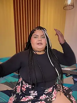  Shara Handal  online show from October 17, 2025, 11:02 am