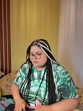  Shara Handal  online show from October 30, 2025, 4:25 am