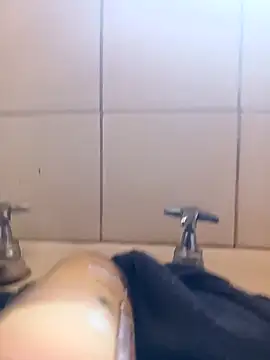 Snapshot of 19blacked chatting on October 3, 2025, 6:21 am 19blacked online show from October 3, 2025, 6:21 am