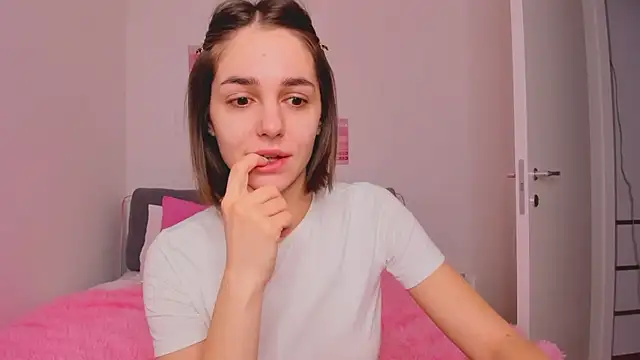 JudyAngil online show from March 7, 2026, 6:32 am