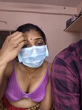 Snapshot of fuck6inch9 chatting on February 17, 2026, 6:03 pm fuck6inch9 online show from February 17, 2026, 6:03 pm