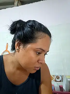 sexy-latin10 online show from March 12, 2025, 12:26 pm