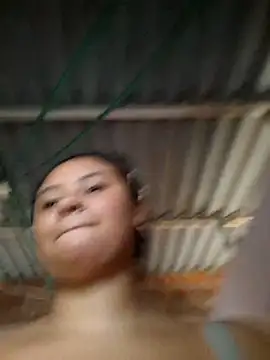 sexy-latin10 online show from September 19, 2025, 3:13 pm