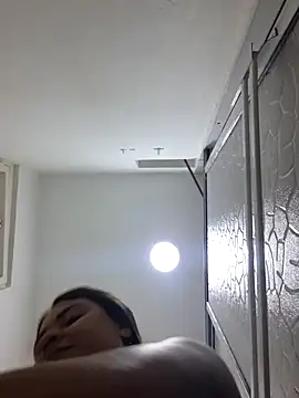 sexy-latin10 online show from December 16, 2025, 11:04 am