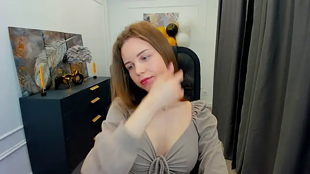MileyWings online show from May 11, 2026, 11:38 am