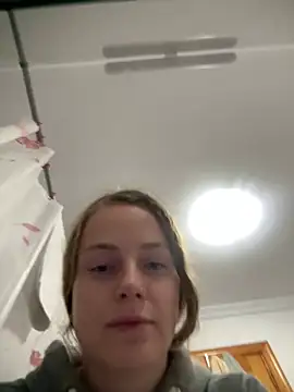 Snapshot of Piinkpandora chatting on February 9, 2026, 9:08 pm Piinkpandora online show from February 9, 2026, 9:08 pm