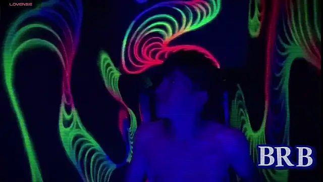 Snapshot of DominicPrince chatting on November 6, 2025, 5:19 am DominicPrince online show from November 6, 2025, 5:19 am