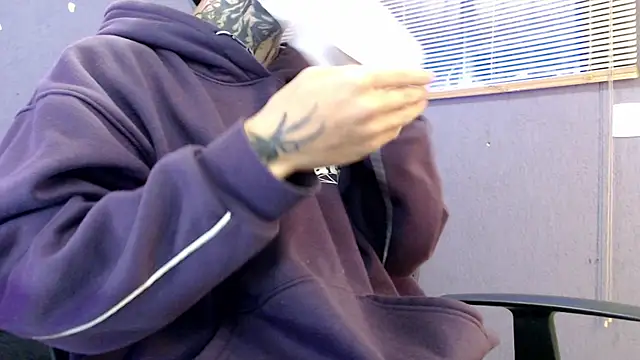 Andy bapho online show from October 21, 2025, 2:07 pm