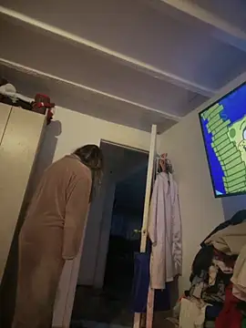 Snapshot of Khalyk_G chatting on December 3, 2025, 7:38 am Khalyk G online show from December 3, 2025, 7:38 am