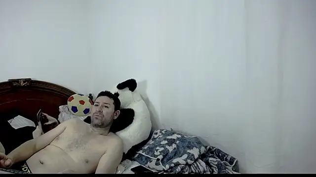 Snapshot of ambar_jacksonn chatting on December 16, 2025, 4:34 pm ambar jacksonn online show from December 16, 2025, 4:34 pm