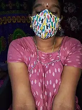 Snapshot of anisha91 chatting on October 21, 2025, 5:35 pm anisha91 online show from October 21, 2025, 5:35 pm