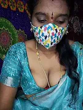 Snapshot of anisha91 chatting on November 10, 2025, 5:01 pm anisha91 online show from November 10, 2025, 5:01 pm