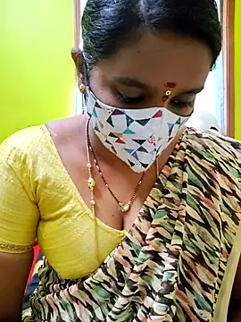 Snapshot of anisha91 chatting on December 22, 2025, 5:48 am anisha91 online show from December 22, 2025, 5:48 am