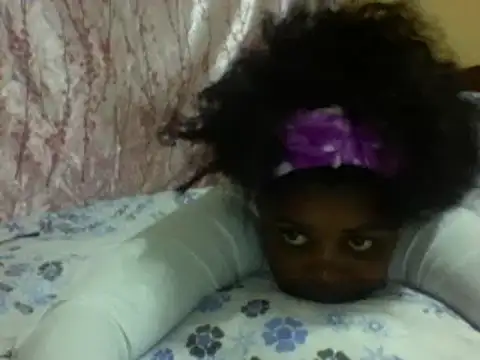 Snapshot of Ebonnygirl chatting on March 17, 2025, 5:27 pm Ebonnygirl online show from March 17, 2025, 5:27 pm