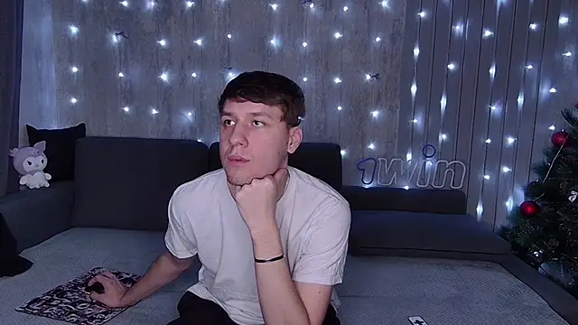 wineandboobss online show from December 26, 2024, 3:42 pm