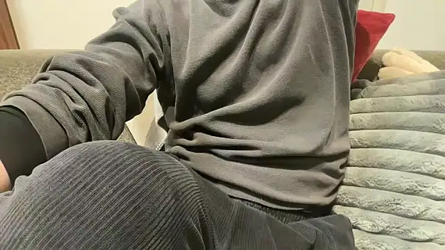 Snapshot of atom0407 chatting on January 10, 2025, 3:06 pm atom0407 online show from January 10, 2025, 3:06 pm