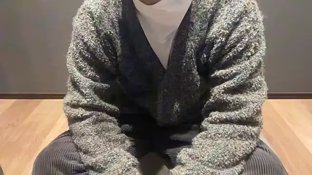 Snapshot of atom0407 chatting on March 8, 2025, 5:49 am atom0407 online show from March 8, 2025, 5:49 am