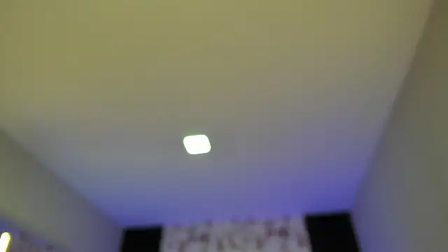 Larabrooks online show from November 28, 2025, 8:11 pm