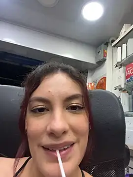 Snapshot of Melany_Luv chatting on January 14, 2026, 12:49 am Melany Luv online show from January 14, 2026, 12:49 am