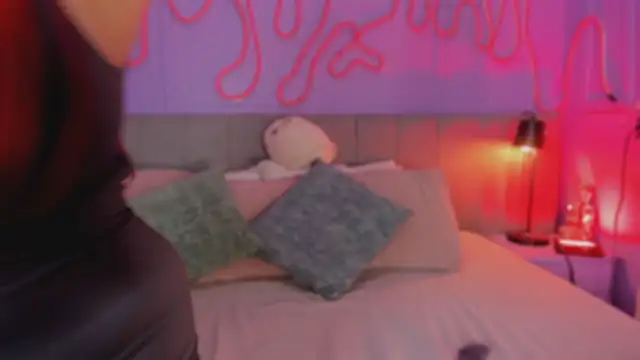 Mai higurashi online show from November 10, 2025, 7:46 pm