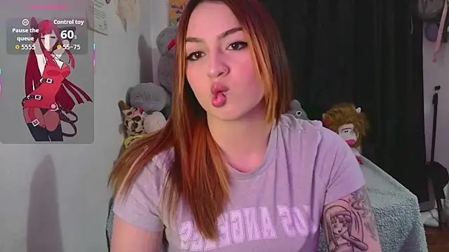 Snapshot of lucycherry__ chatting on September 11, 2025, 2:11 am lucycherry online show from September 11, 2025, 2:11 am