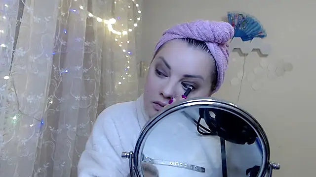 Snapshot of JewellKiss7 chatting on April 5, 2026, 4:37 pm JewellKiss7 online show from April 5, 2026, 4:37 pm