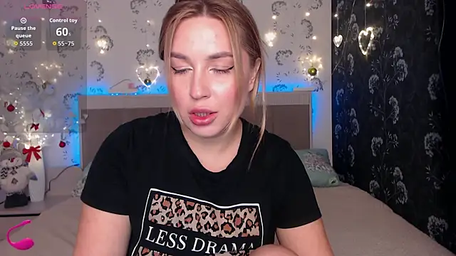 Snapshot of KisssAmmeli chatting on January 6, 2026, 6:11 pm KisssAmmeli online show from January 6, 2026, 6:11 pm