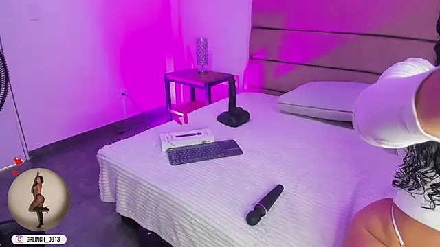 sally rosses online show from April 15, 2026, 12:34 pm