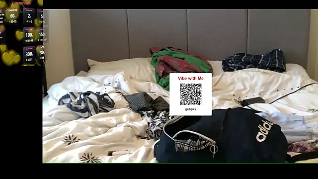 lolaisagoodtime online show from January 15, 2025, 11:43 am