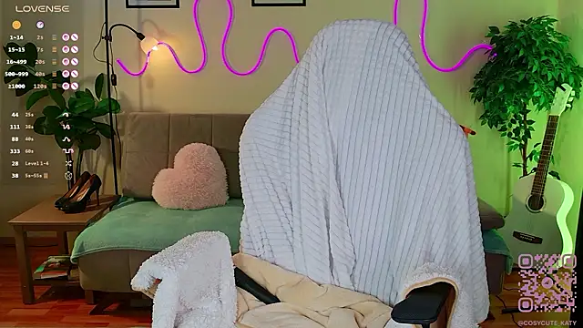 Snapshot of cosycute_ chatting on February 21, 2026, 5:25 pm cosycute online show from February 21, 2026, 5:25 pm