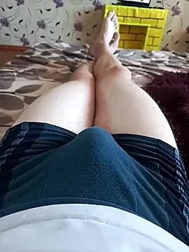 red red00 online show from March 20, 2025, 9:26 am