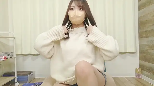 Snapshot of asahi_hime_69 chatting on December 17, 2025, 10:32 am asahi hime 69 online show from December 17, 2025, 10:32 am