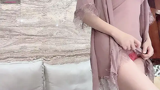 ruoling 19 online show from September 19, 2025, 1:34 pm