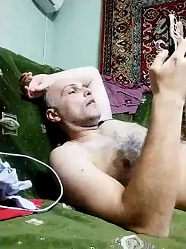 Pineapple04 online show from February 10, 2025, 9:25 pm