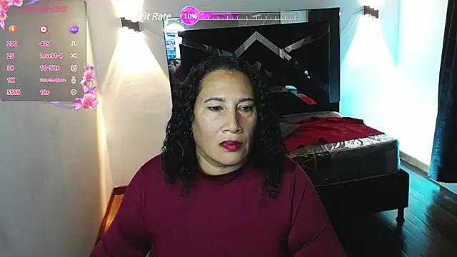Snapshot of sussy_lee_ chatting on February 4, 2025, 5:55 pm sussy lee online show from February 4, 2025, 5:55 pm
