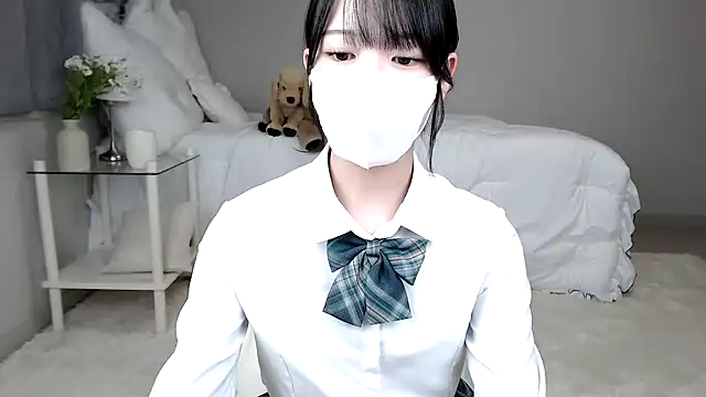 mei mei chan online show from December 7, 2024, 12:13 pm