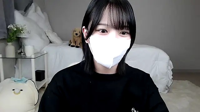 mei mei chan online show from December 9, 2024, 1:45 pm